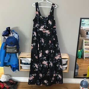 Torrid maxi dress- size 2
